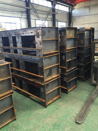 電纜槽蓋板模具與鐵路專用塑料模具 優(yōu)質(zhì)產(chǎn)品，正品保障